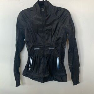 lululemon mesh back windbreaker